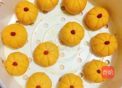 Illustration of how to make steamed pumpkin cake 10