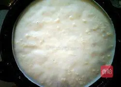 Illustration of how to make oil-free white flour pancakes 3