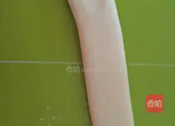 Illustration of how to make conch-shaped buns with meat buns 9