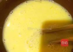 Eggs Illustration of filling cakes 7