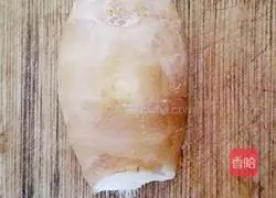 Illustration of how to make crystal steamed dumplings 3