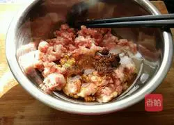 Mushroom and pork filling Illustration of how to make steamed buns 4