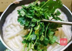 Illustration of how to make fresh potato powder 8