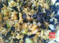 Chinese cabbage Illustration of how to make fungus dumplings 7