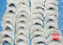 Illustration of how to make celery dumplings 10