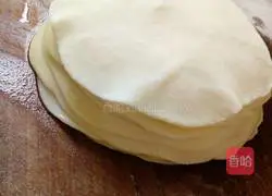 Spring Cake Recipe Illustration 8