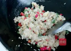 Double pepper and egg fried rice recipe illustration 6