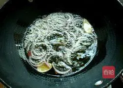 Illustration of how to make scallion oil noodles 2