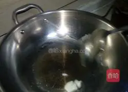 Illustration of how to make egg fried rice 2