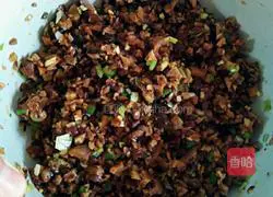 Illustration of making mushroom stuffed dumplings 5