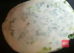 Illustration of how to make simple scallion pancakes 8