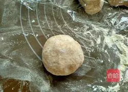 Illustration of how to make osmanthus sugar whole wheat purple sweet potato cake 10