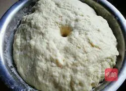 Illustration of how to cut steamed buns with milk-flavored knife 7