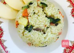 Illustration of how to make curry fried rice 8