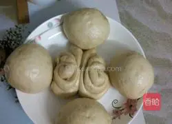 Illustration of how to make jujube steamed buns 5