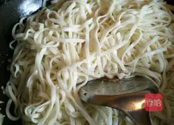 Illustration of how to make delicious fried noodles 8