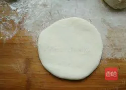 Illustration of how to make carrot stuffed buns 6