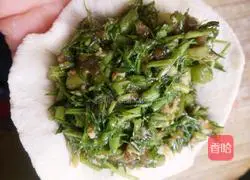 Illustration of how to make fennel seedling buns 8