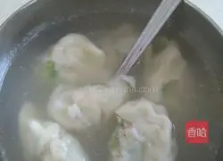 Pork, carrots and mushrooms Illustration of how to make dumplings 7