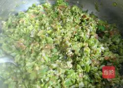 Illustration of how to make bean and meat buns 2