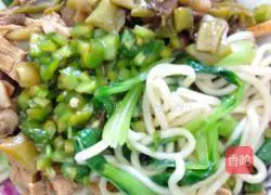 Illustration of how to stew beans and noodles 4