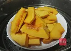 Illustration of how to make rose steamed buns 1