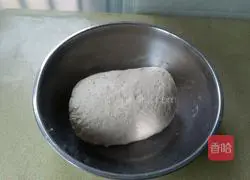 Illustration of how to make kidney bean and ingot buns 1