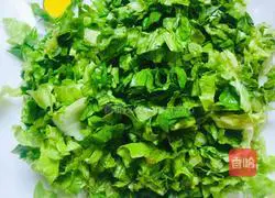 Illustration of how to make egg and bacon fried rice 2