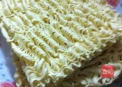 Illustration of how to make fried noodles with eggs 1