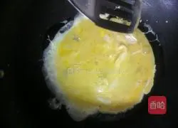 Colorful Yangzhou fried rice recipe 3