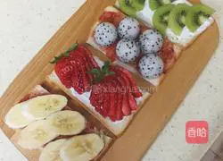Open Fruit Sandwich Illustration of how to do it 3