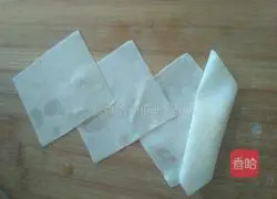 Illustration of how to make crispy wonton wrappers 5