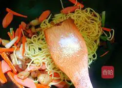 Home-style fried noodles recipe 5
