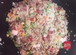 Illustration of how to cook sausage and ribs in rice cooker 3