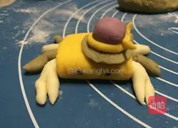 Flower Steamed Buns - Crab Recipe Illustration 8