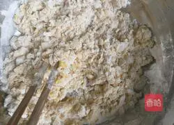 Illustration of how to make hand-rolled egg noodles 1