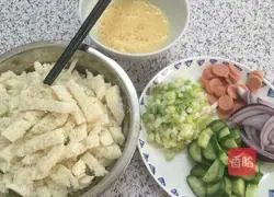 Illustration of how to make fried steamed buns 2