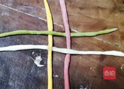 Illustration of how to make hydrangea steamed buns (steps) 3