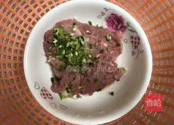 Illustration of how to make fresh meat wontons (can be used for breakfast or snacks) 2