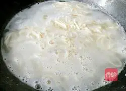 Illustration of how to make noodles with sauce 5