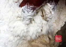 Illustration of how to make mackerel dumplings 10