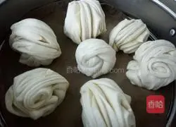 Illustration of how to make Hanamaki steamed buns using high-gluten flour 17
