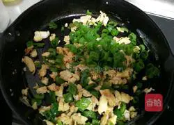 Egg Fried Rice Recipe Illustration 5