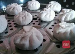 Illustration of how to make purple sweet potato and mushroom meat buns 8