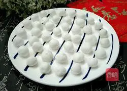 Illustration of how to make mini glutinous rice balls 5
