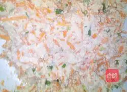 Illustration of how to make shrimp cakes 8