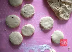 Illustration of how to make pumpkin cake 2