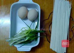 Eggs Illustration of how to make fried noodles 1