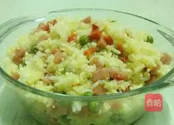 Illustration of how to make egg fried rice 7