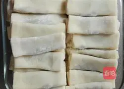 Illustration of how to make wonton skin red bean paste spring rolls (New Year flavor) 7